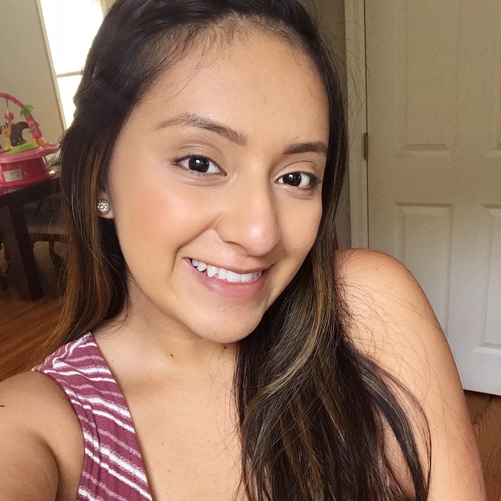 Meet your Posher, Jenn